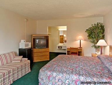 Super 8 By Wyndham Florence Sc I-95 North - Hwy 76 Номер фото